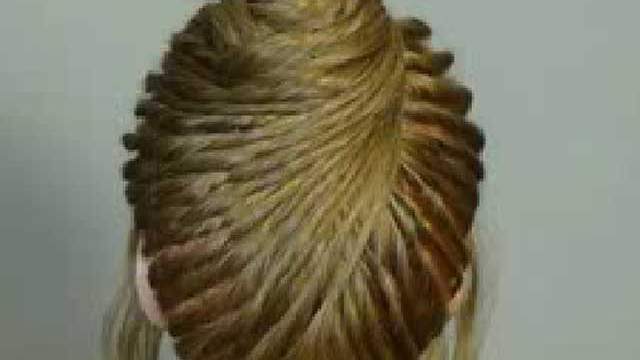 How To: Rope-like Chignon Style