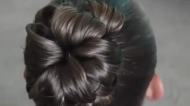 How To: Chignon Bun With Floral Effect