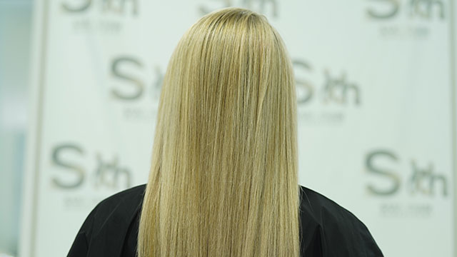 How To: Touch up Your Roots Without Ruining The Highlights