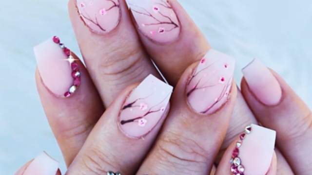 How To: Baby Boomers Nail Extension