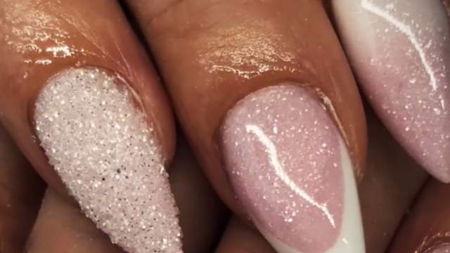 How To: Applying Liquid Powder For Nail Design