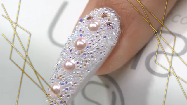 How To: Pearl Nail Design