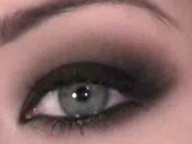 How To: Smoky Eyes Tutorial